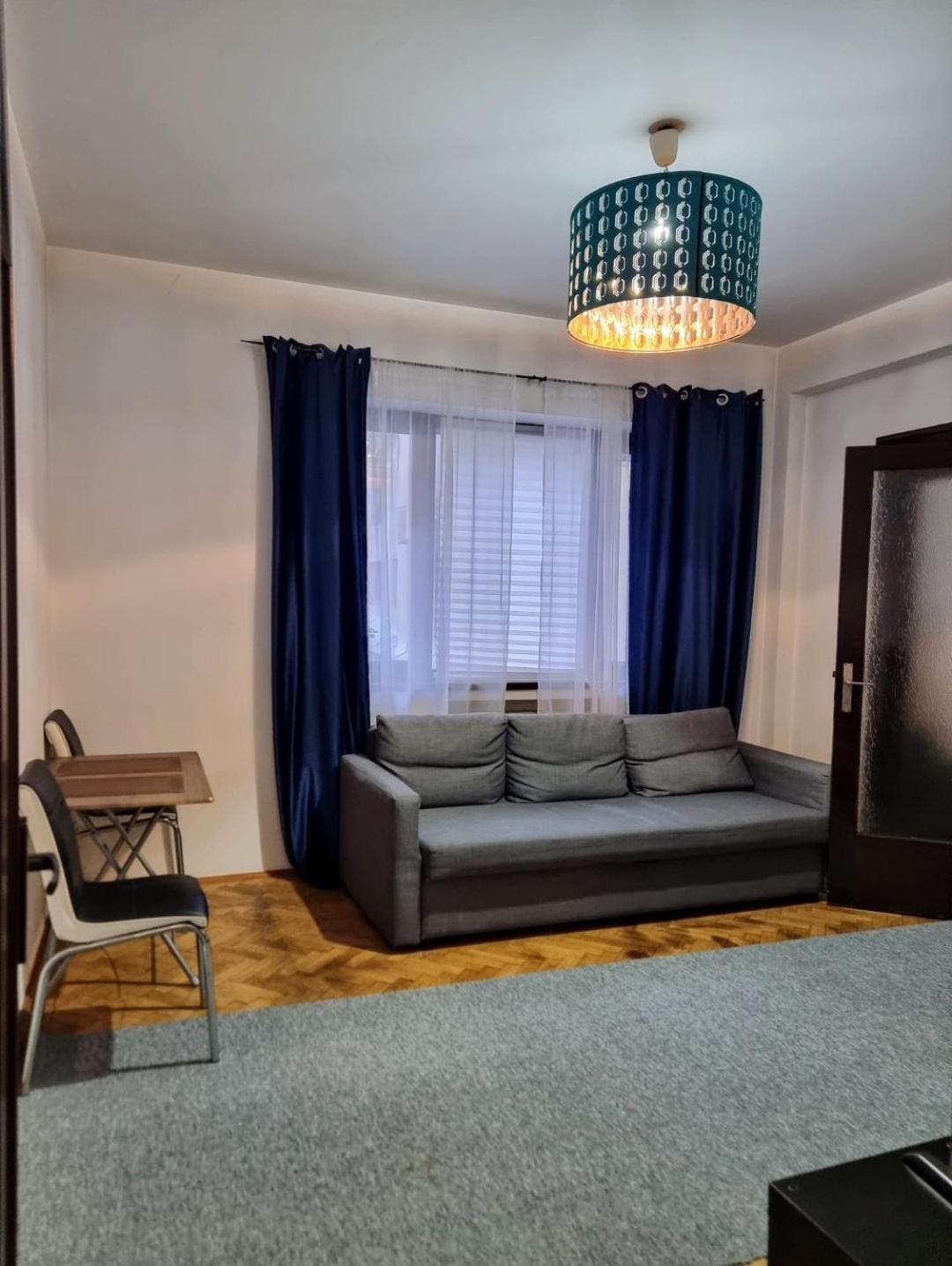 The Flat Of Sillence Piata Romana Bucureşti Exterior foto